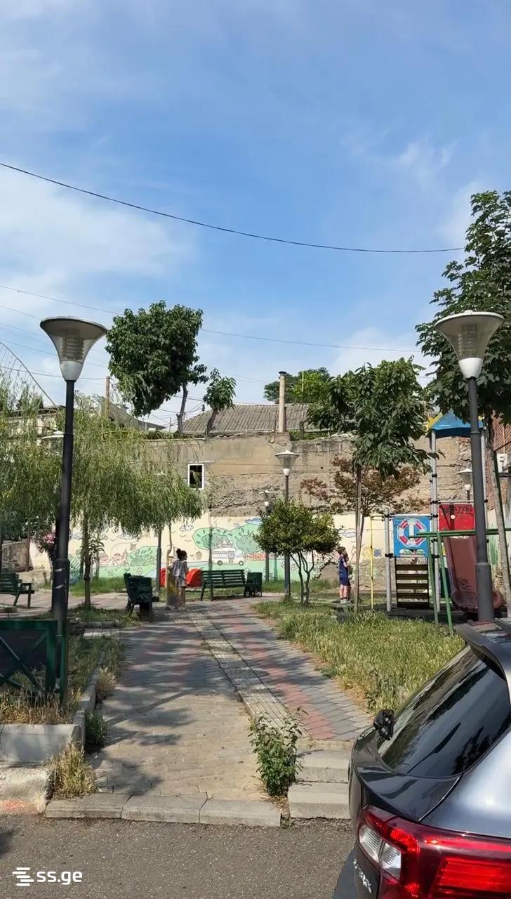 2 Room Private House For Sale view 10