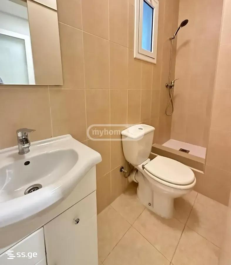 17 Room Hotel For Sale view 12
