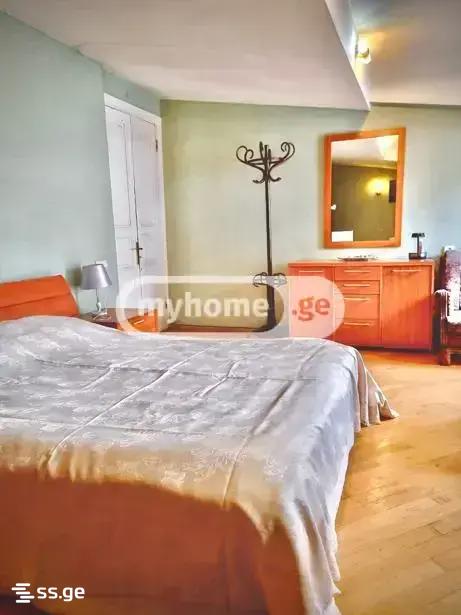 6 Room Hotel For Rent. Mtatsminda view 41