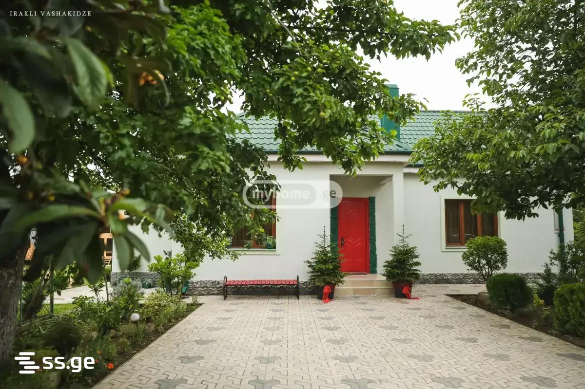 4 Room Summer Cottage For Sale view 6