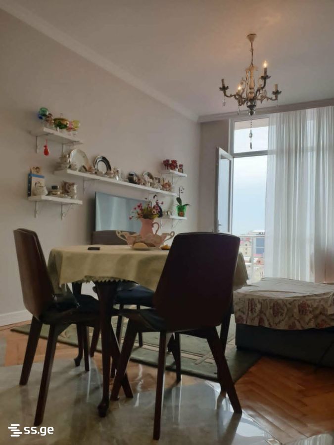 2 Room Flat Daily Rent. Qala view 2