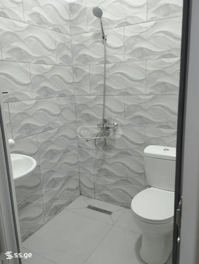 1 Room Private House For Rent. Gldani view 8