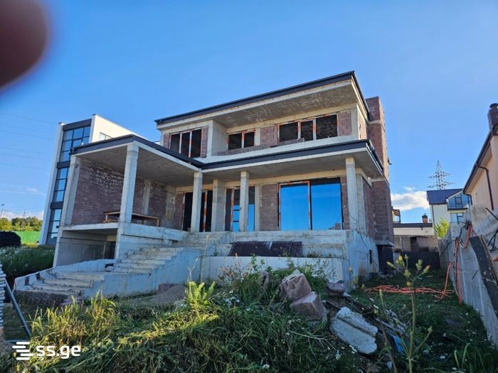 7 Room Private House For Sale view 29