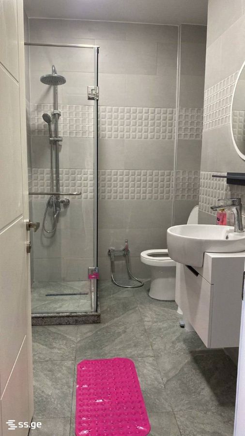 2 Room Flat For Rent. Makhindjauri view 7