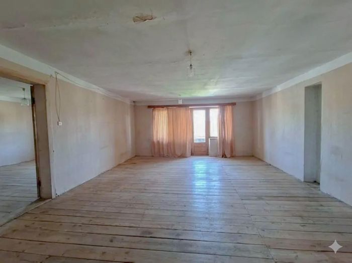 4 room Flat For Sale. Didube  - picture #1