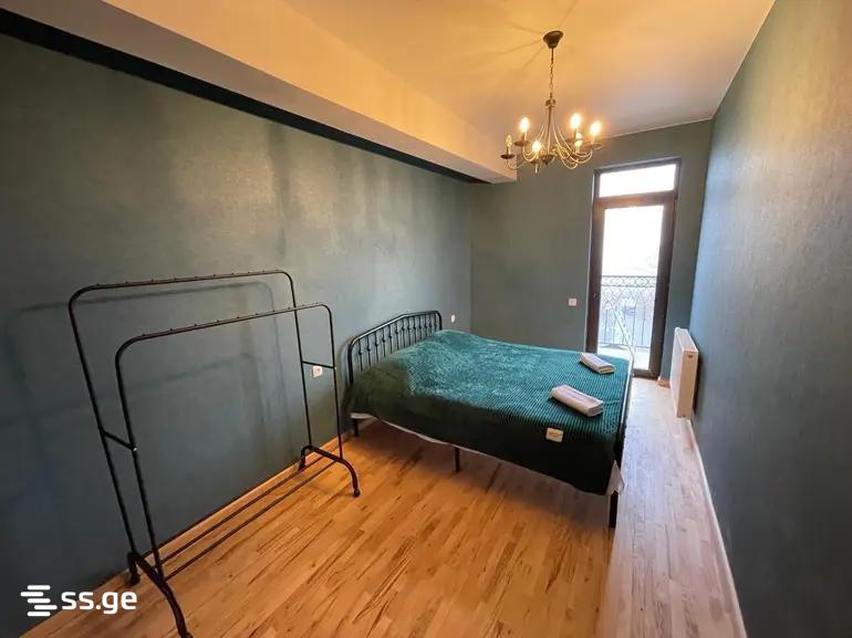 6 Room Private House For Sale view 9