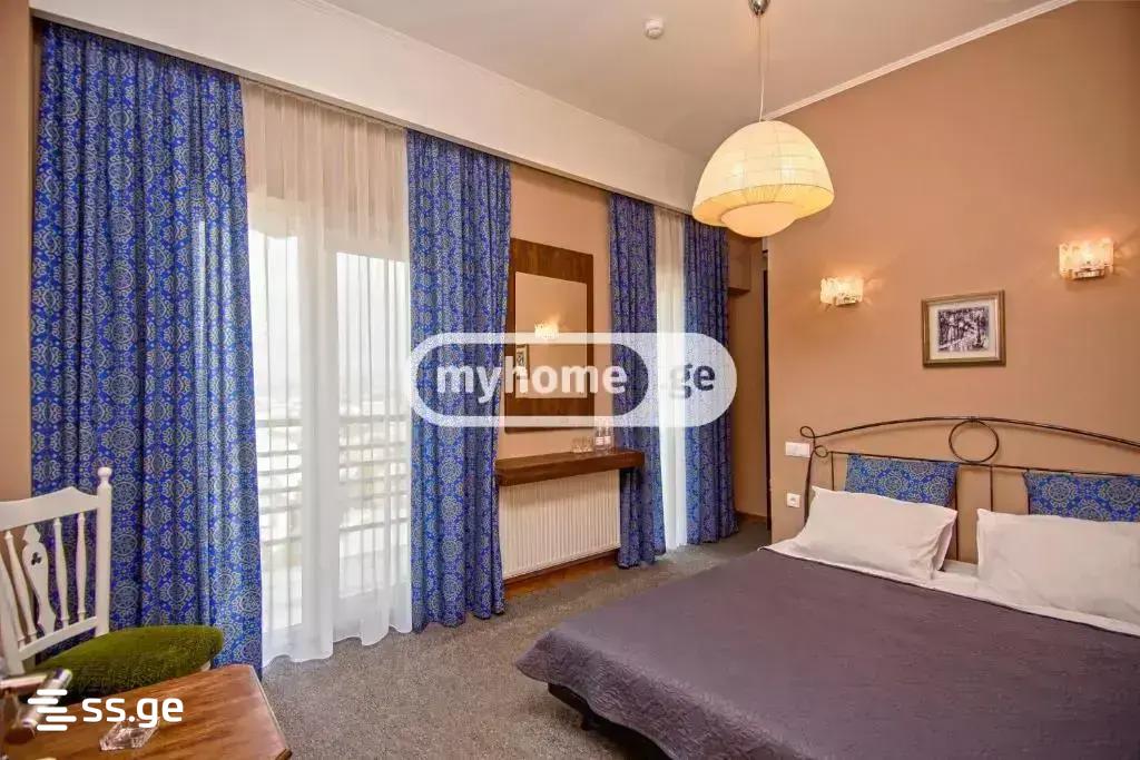 12 Room Hotel For Rent. Vake view 4