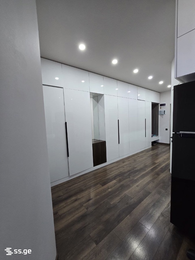 2-Room Apartment For Sale In Batumi, Zurab Gorgiladze St, 9 view 19