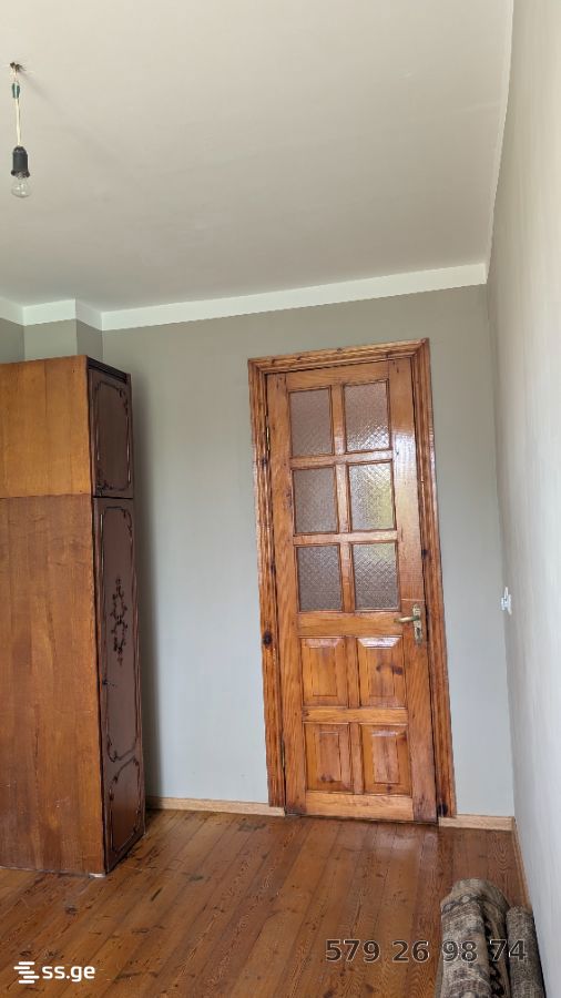 3 Room Flat For Sale view 3