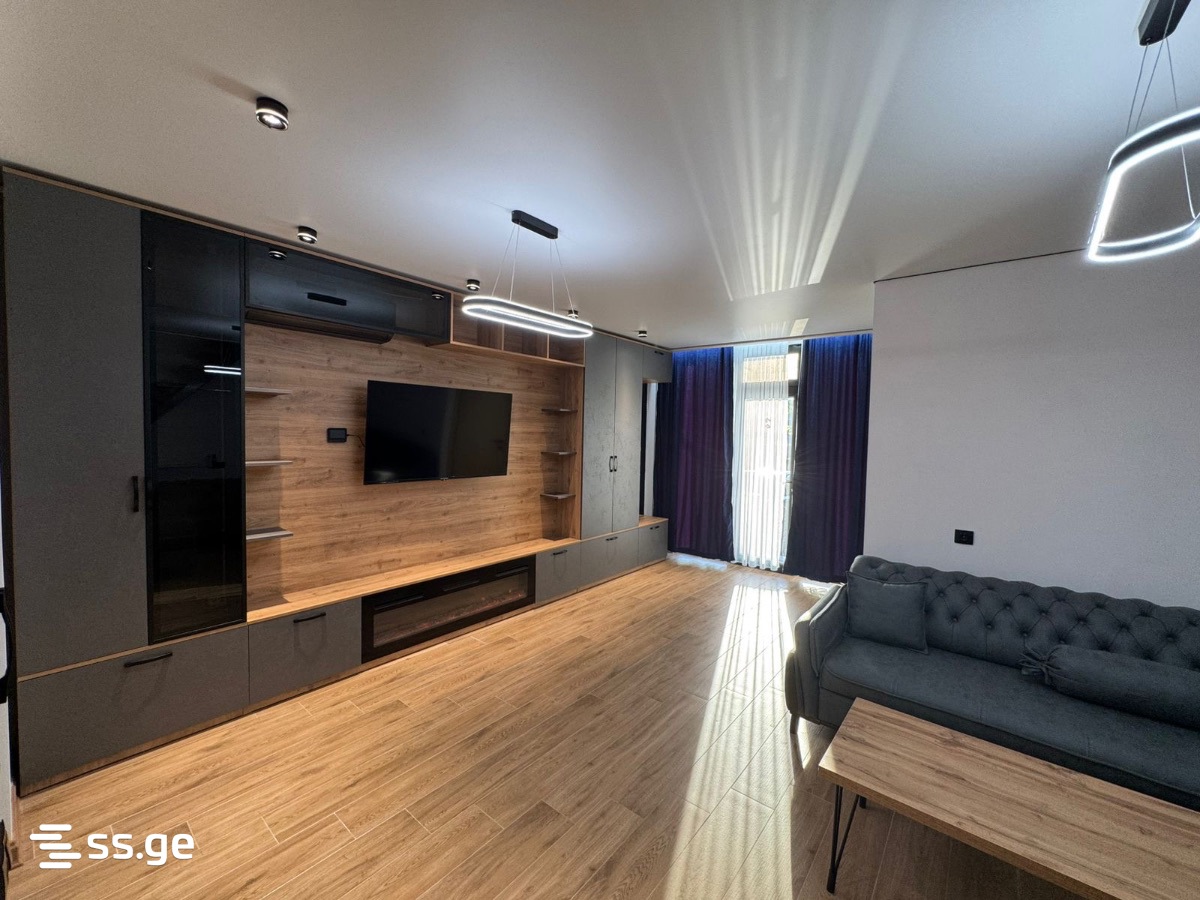 7 Room Summer Cottage For Rent. Batumi view 1