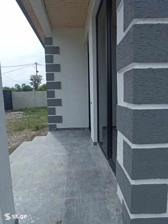 3 Room Private House For Sale view 3