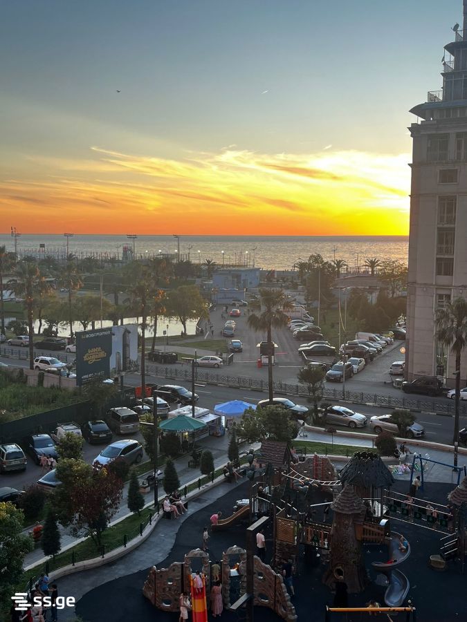 1 room Flat Daily rent. Batumi - Bild 3