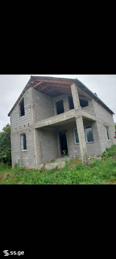 6 Room Private House For Sale view 1