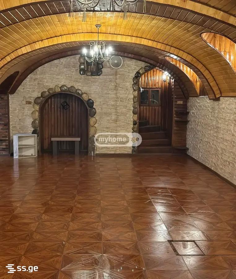 Commercial Space For Sale. Avlabari view 3
