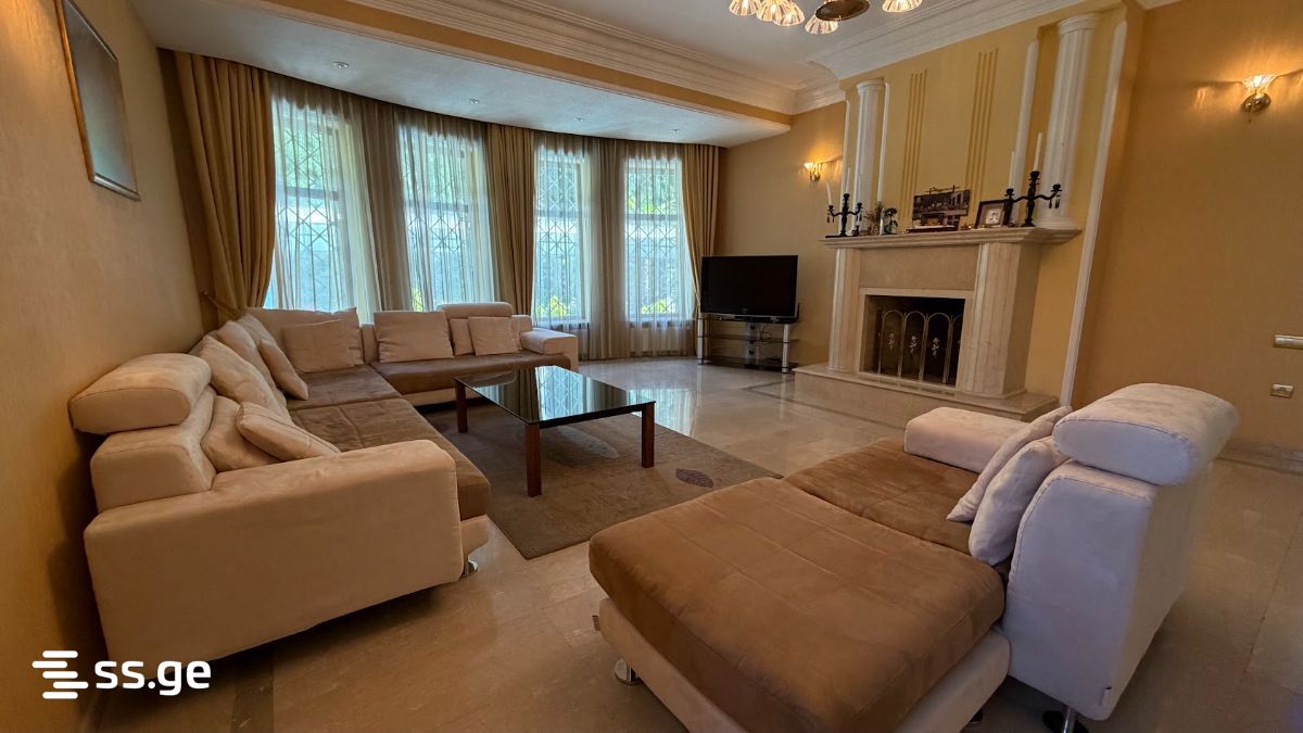 7 Room Private House For Sale view 9