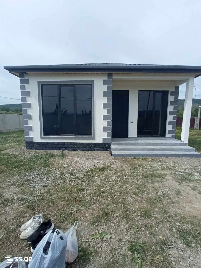 3 Room Private House For Sale view 4