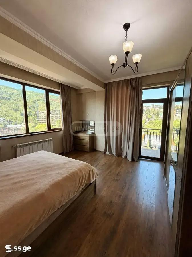 4 Room Flat For Rent. Krtsanisi view 6