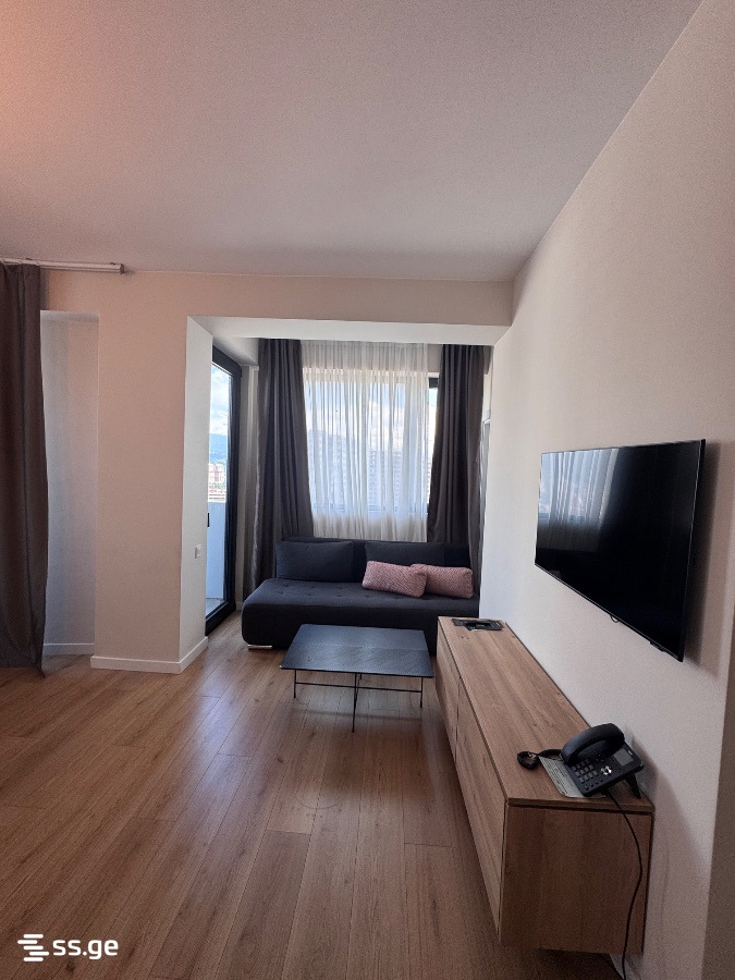 2 room Flat For Sale. Batumi - Aanzicht 5
