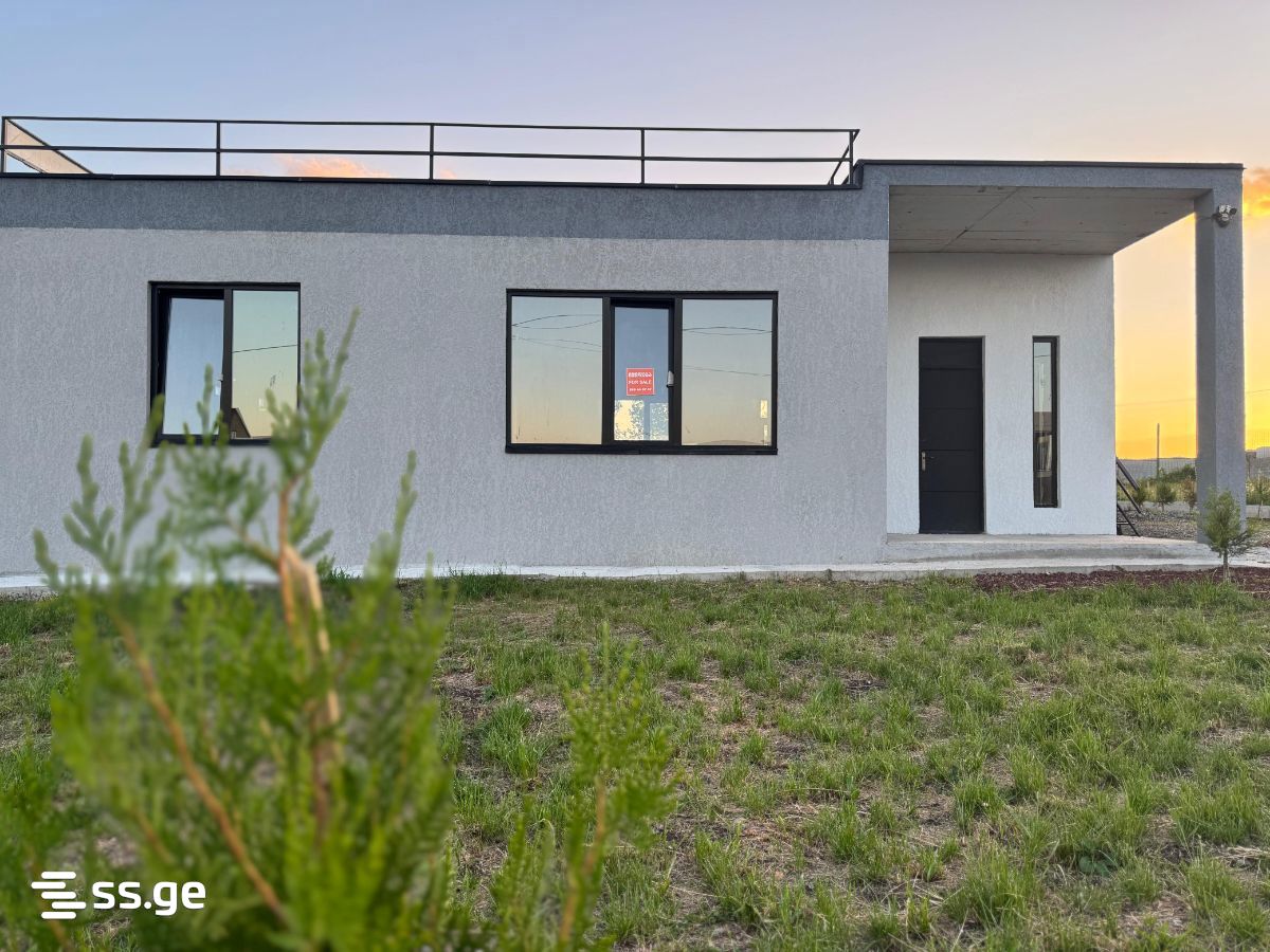5 Room Private House For Sale view 9