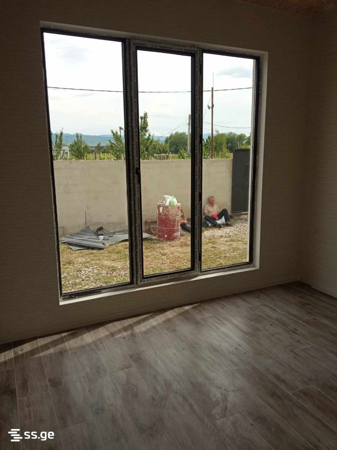 3 Room Private House For Sale view 9