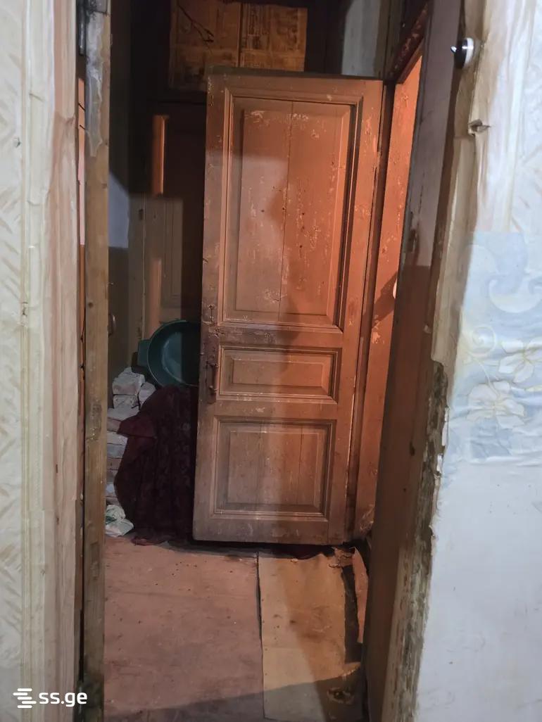 3 Room Private House For Sale view 4