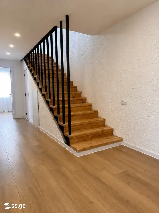 6 Room Private House For Sale view 6