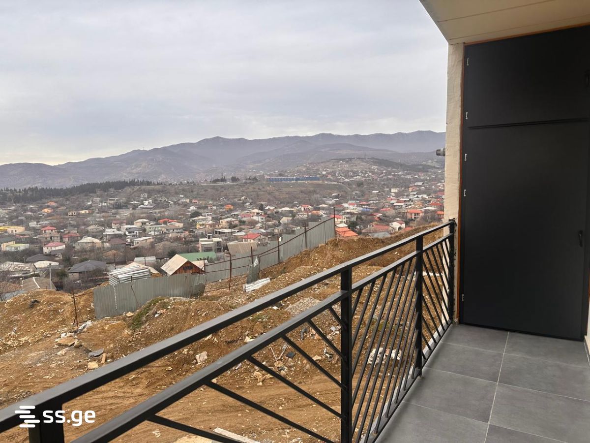 Продажа 4-комната Квартира view 11