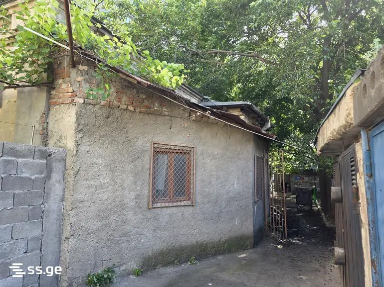 3 Room Private House For Sale view 5