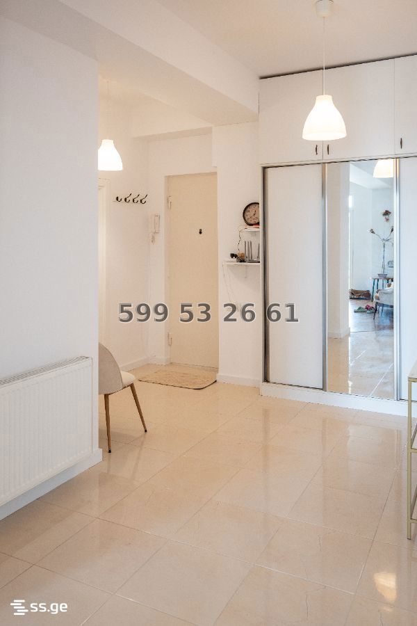 3 room Flat For Sale. Vake - Bild 2