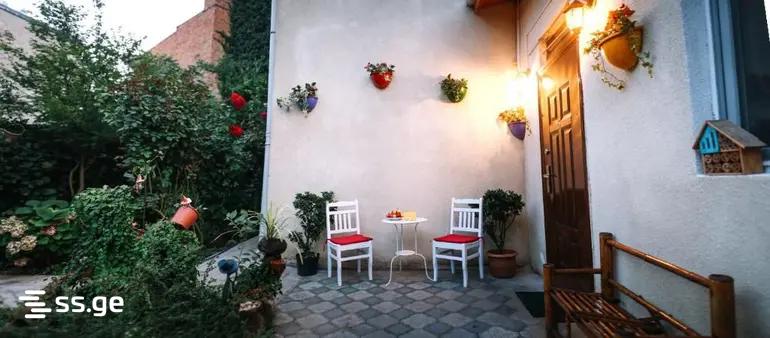 5 Room Private House For Rent. Sololaki view 9