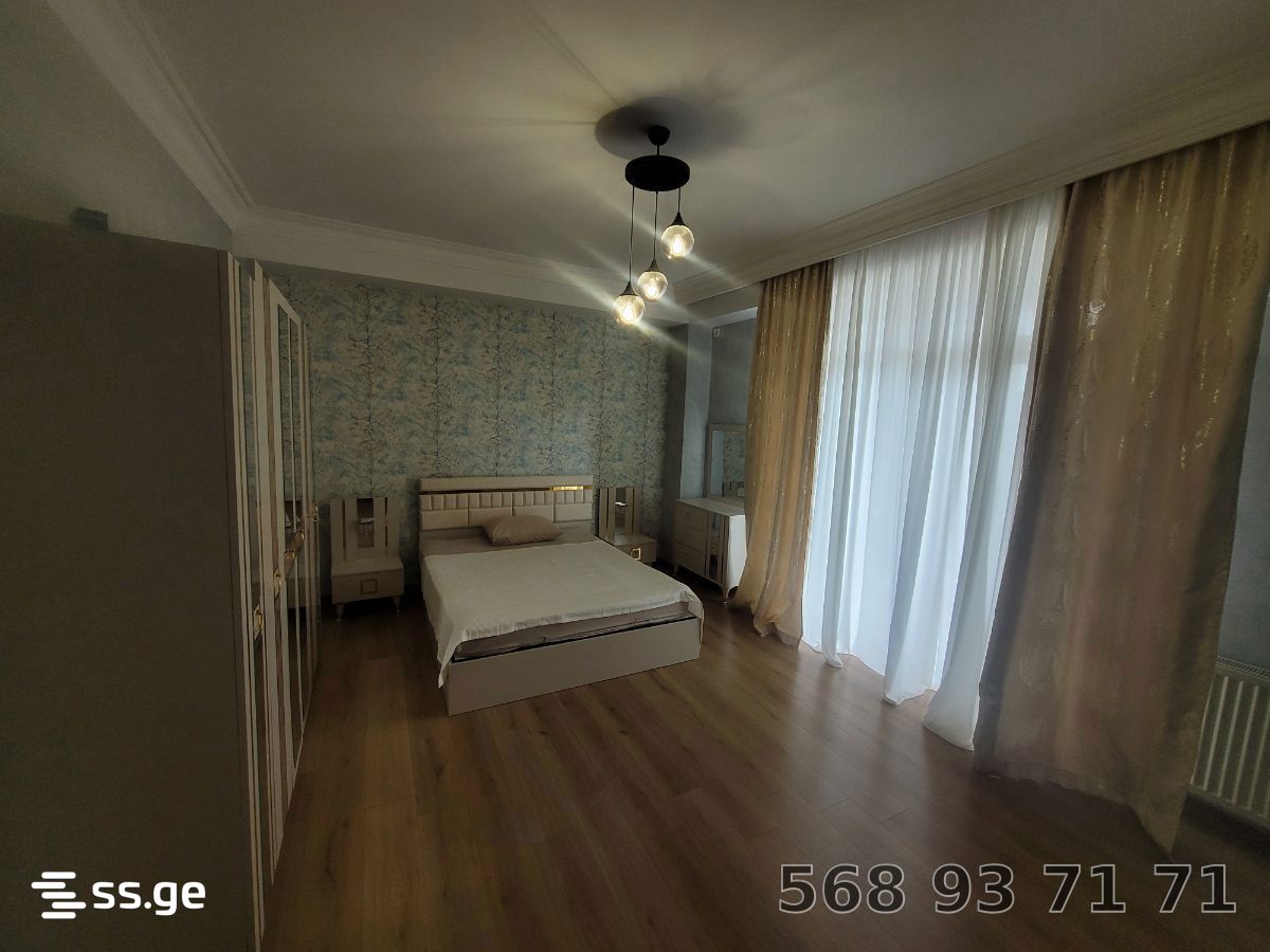 3 Room Flat Daily Rent. Vake view 15