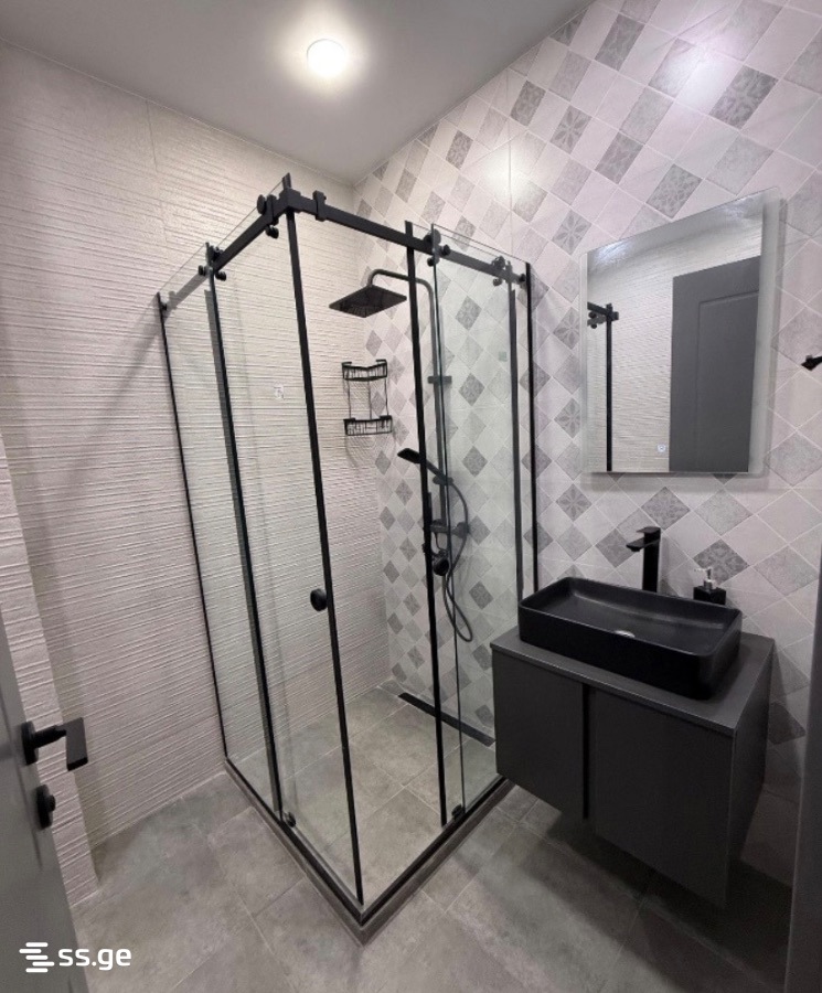 2 Room Flat Daily Rent. Mukhiani view 3