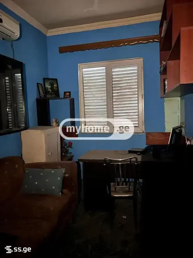 13 Room Hotel For Rent. Samgori view 46