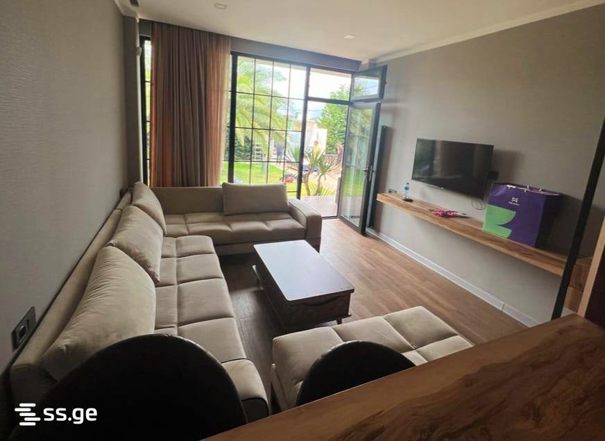 5 Room Summer Cottage Daily Rent. Batumi view 9