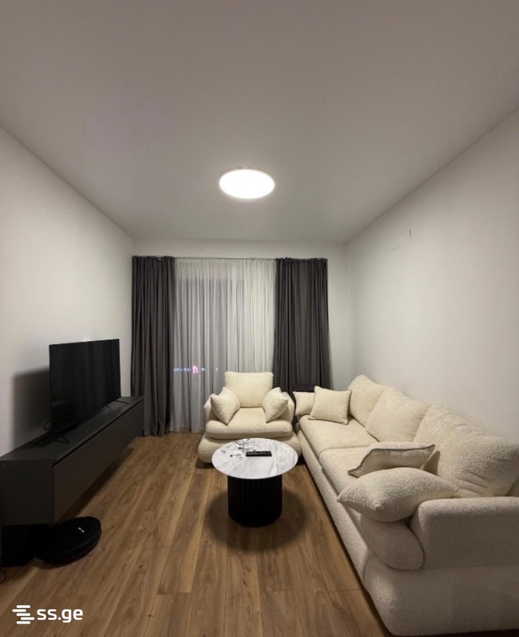 2 Room Flat Daily Rent. Mukhiani view 2