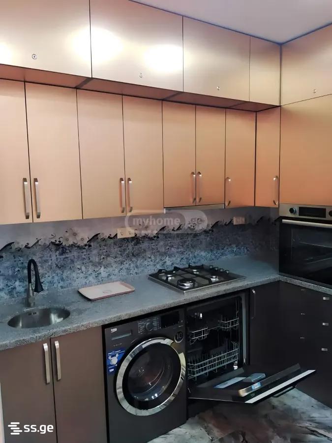 3 Room Flat For Rent. Makhindjauri view 7