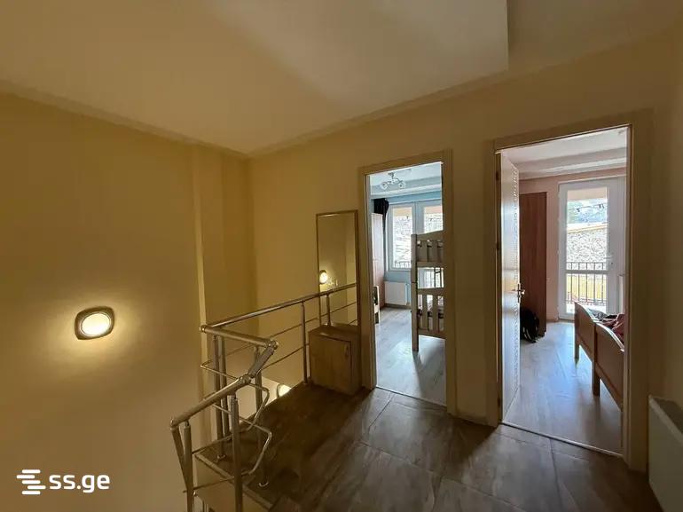 6 Room Private House For Sale view 4