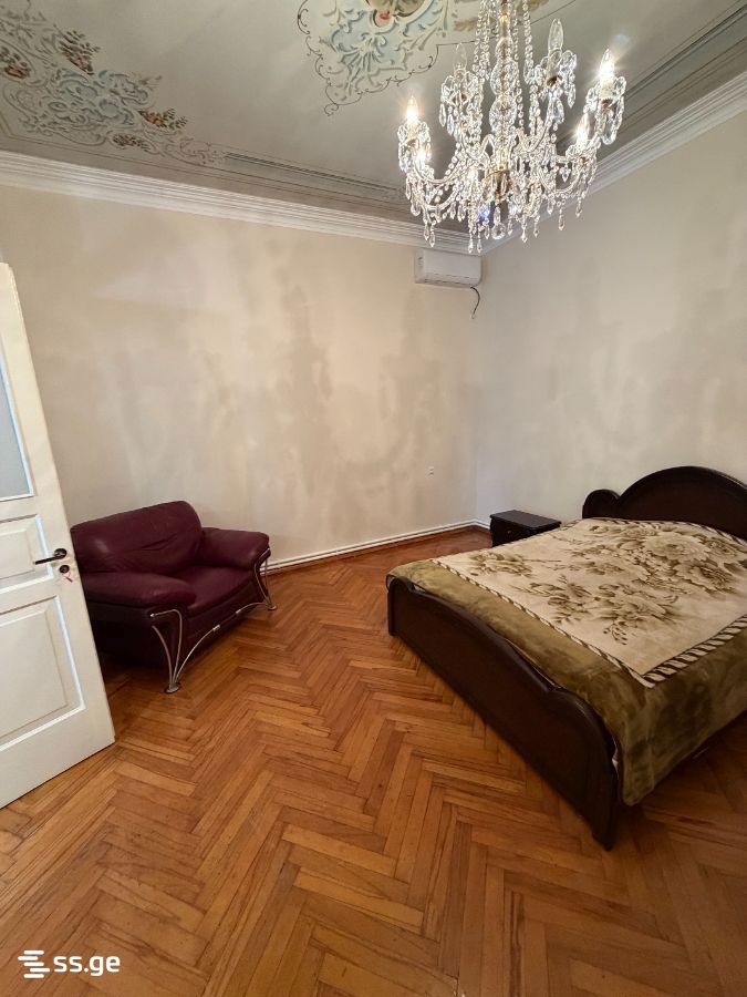 2 Room Private House Daily Rent. Elia view 3