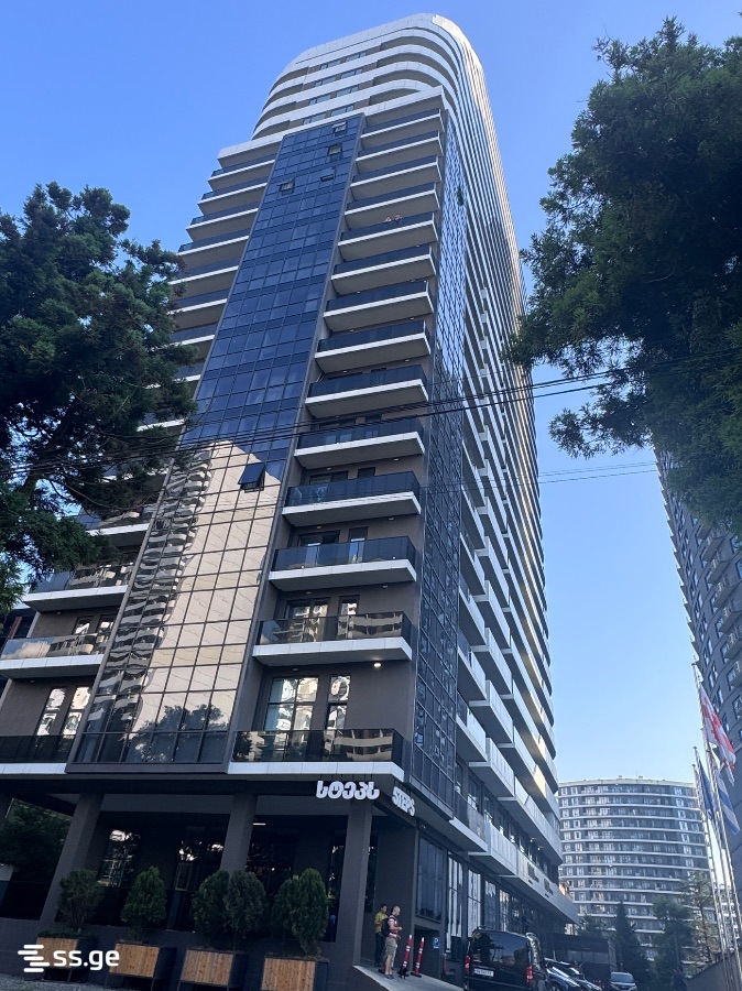 2 room Flat For Sale. Batumi - Aanzicht 2