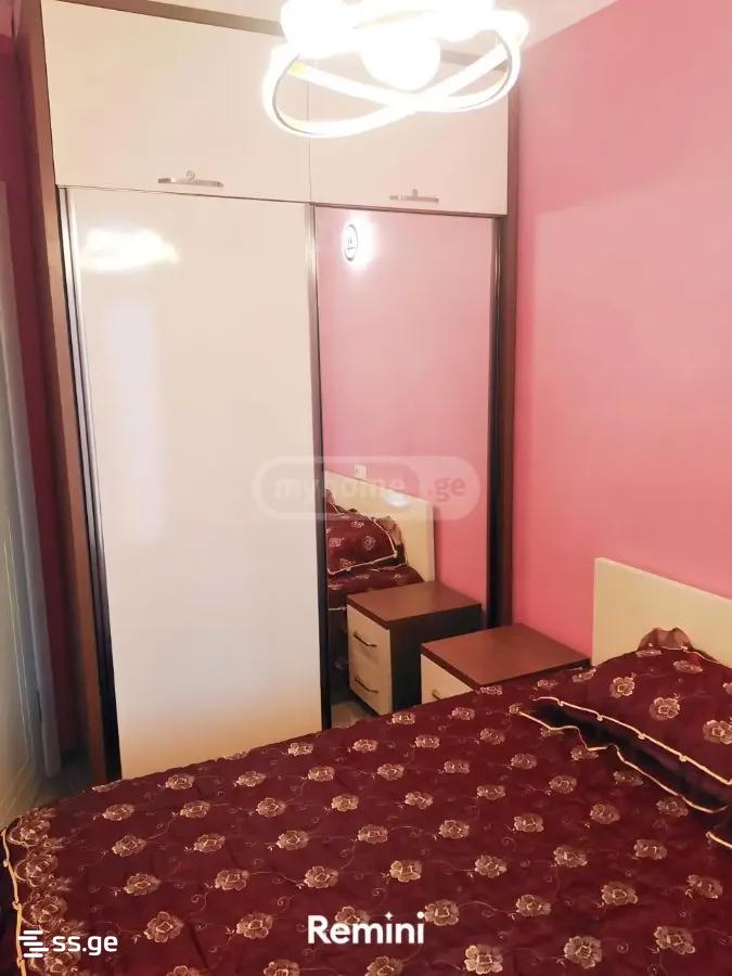 3 Room Flat For Rent. Makhindjauri view 6