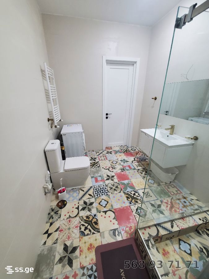 3 Room Flat Daily Rent. Vake view 3