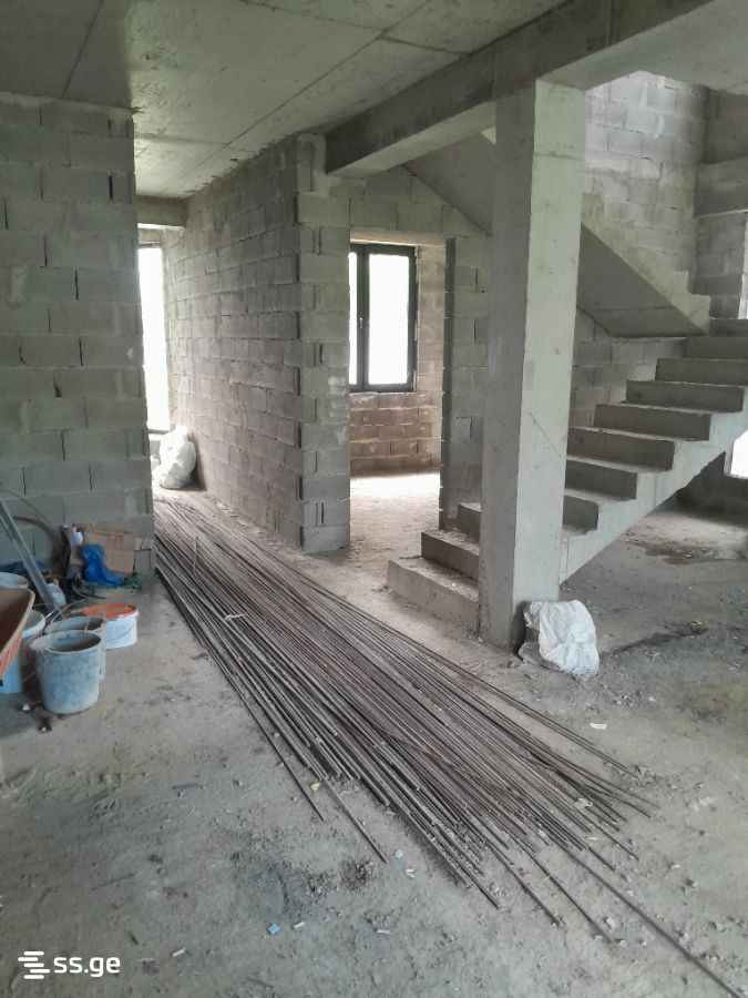 6 Room Private House For Sale view 9