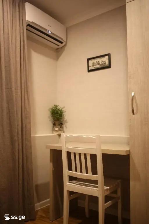 5 Room Private House For Rent. Sololaki view 5