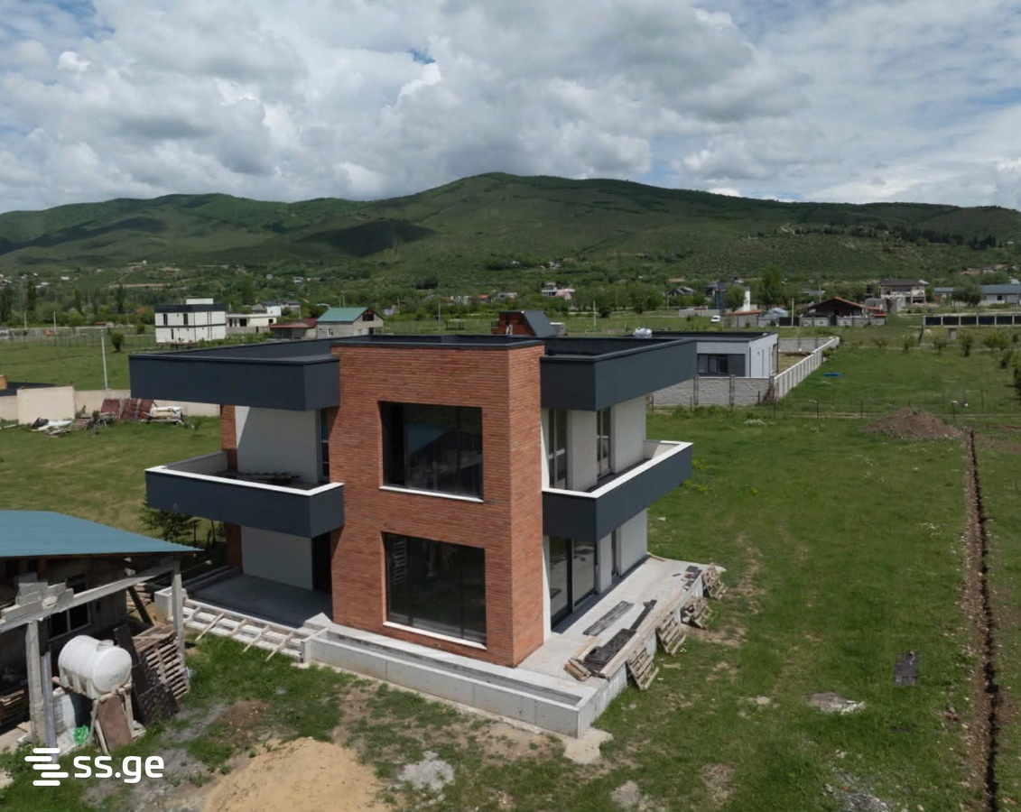 5 Room Summer Cottage For Sale view 3