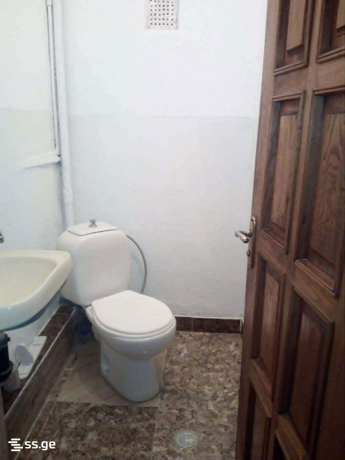 3 Room Flat For Rent. Varketili view 4