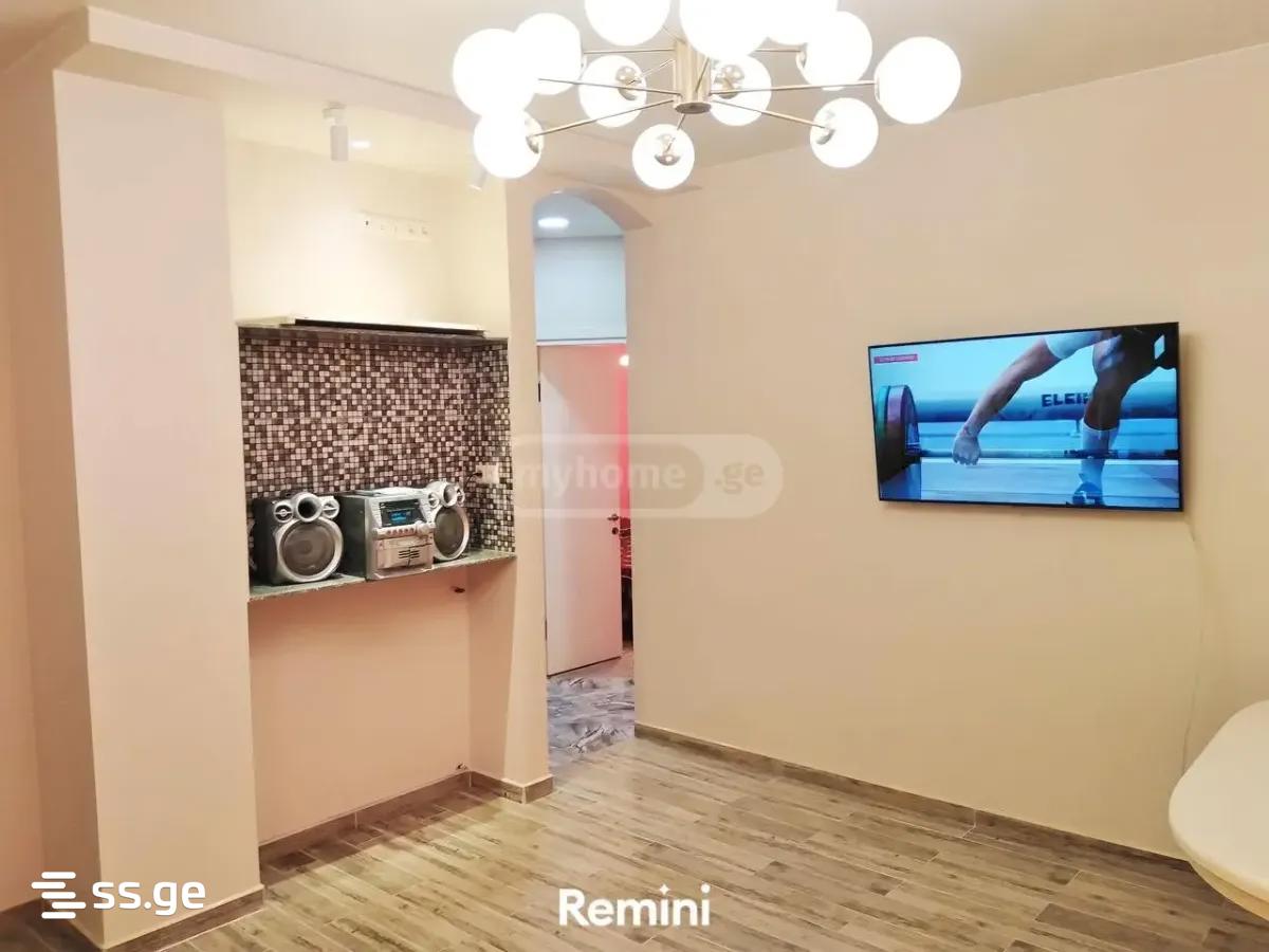 3 Room Flat For Rent. Makhindjauri view 3