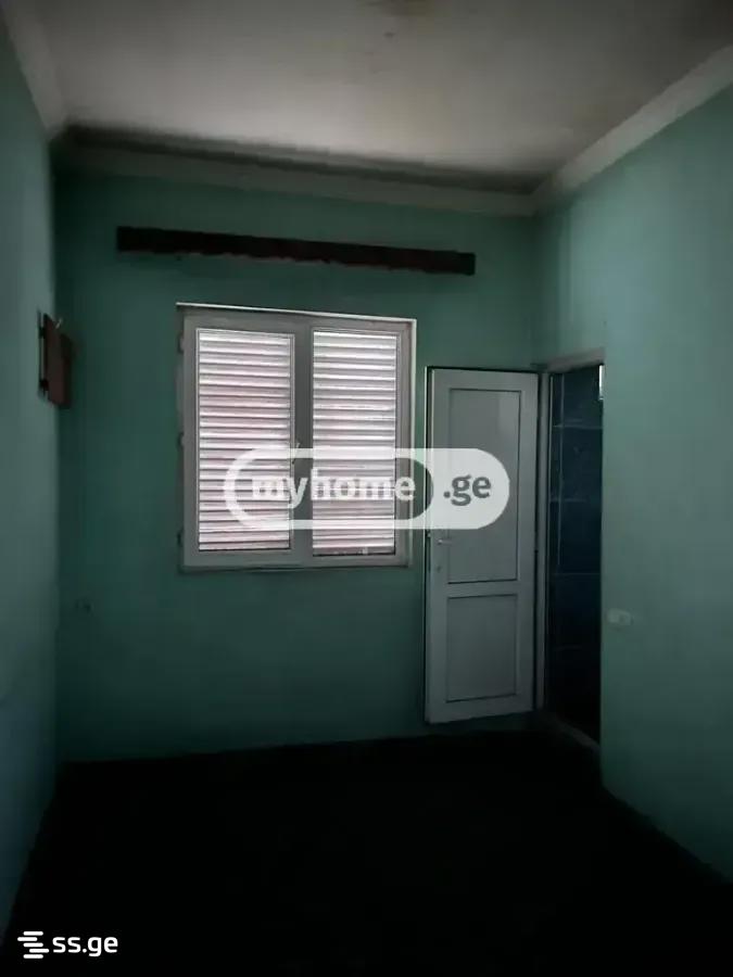 13 Room Hotel For Rent. Samgori view 45