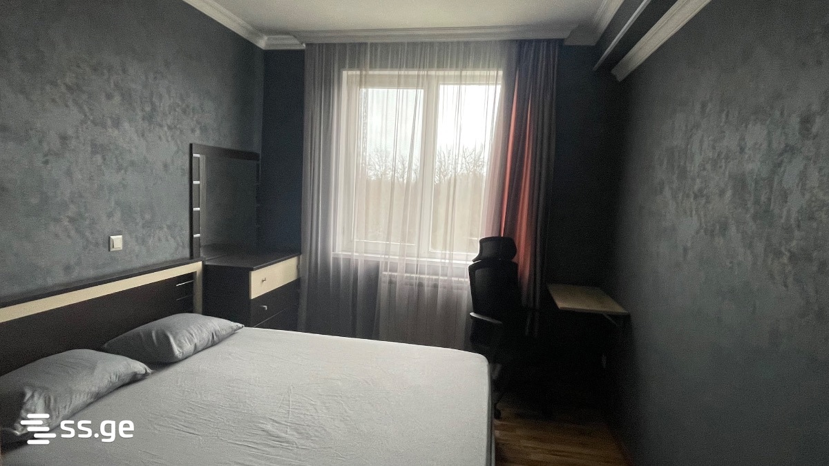 3 Room Flat Daily Rent. Poti view 7