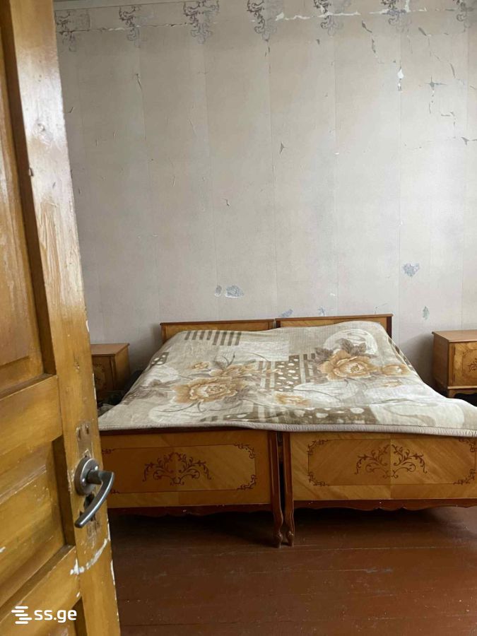 5 Room Private House For Sale view 4