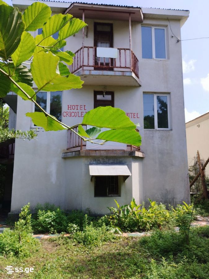 8 Room Hotel For Sale view 5